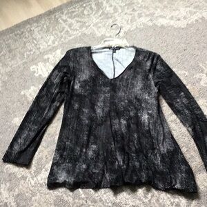 Canadian designer brand tunic top